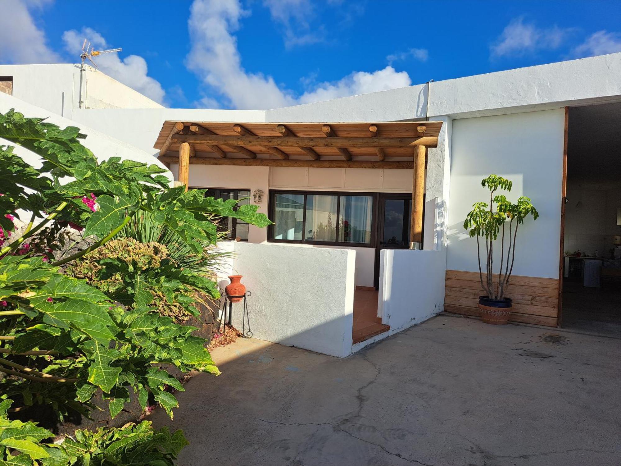 Apartamento Valentina Tias Bagian luar foto