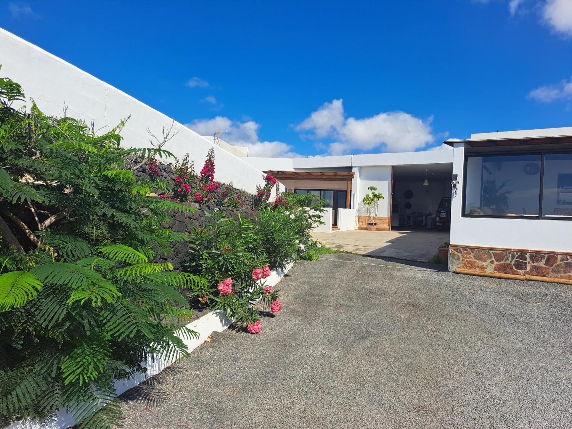 Apartamento Valentina Tias Bagian luar foto